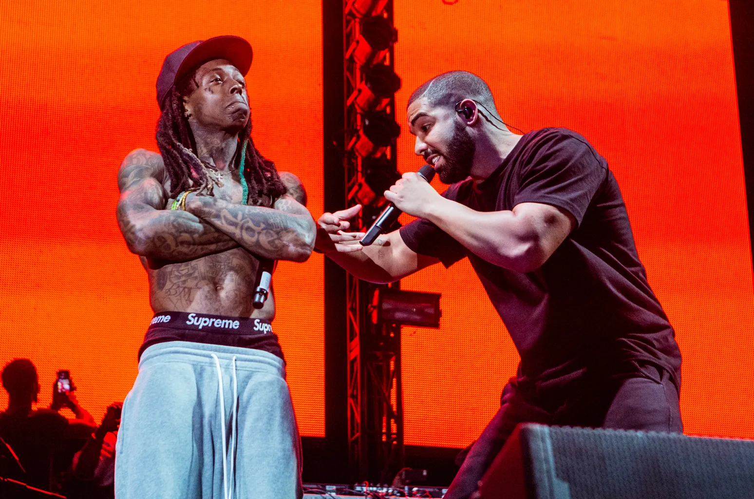 Is Drake Throwing Shade at Lil Wayne?