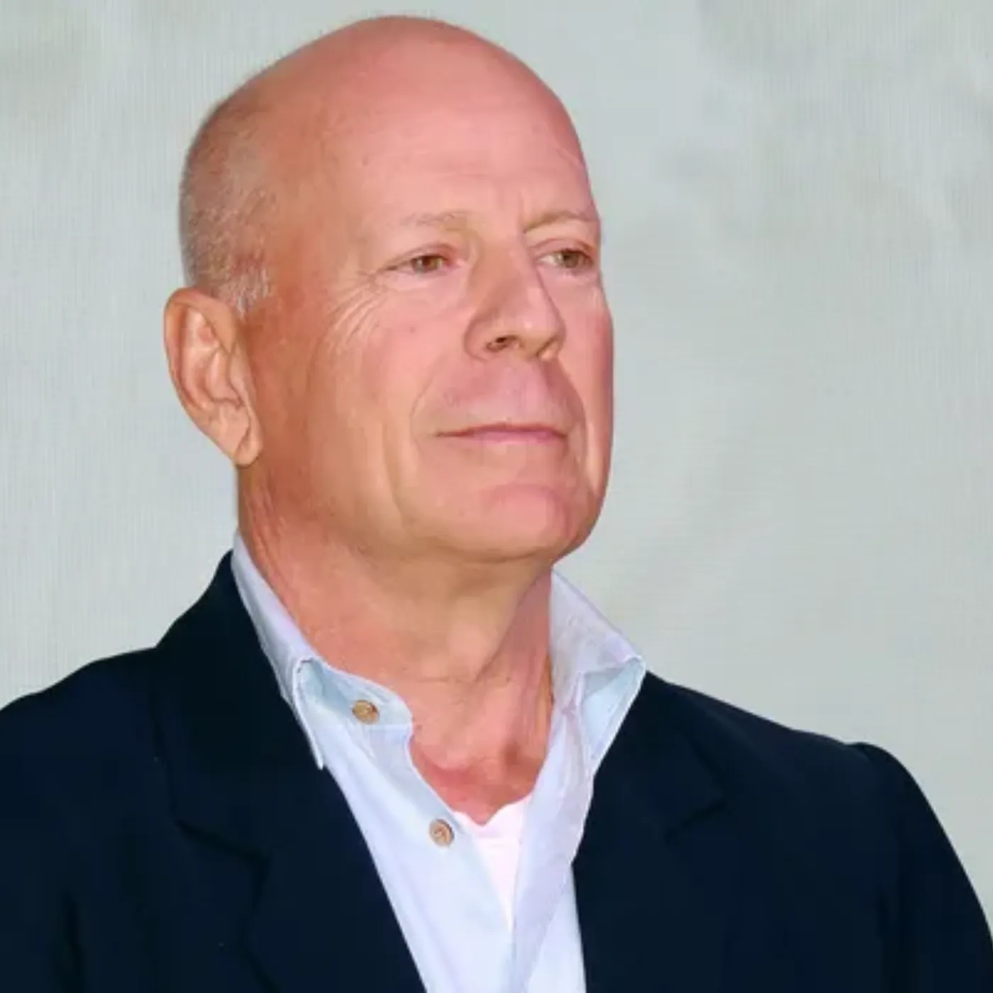 Bruce Willis is Not Dead, But Battling a Serious Health Condition