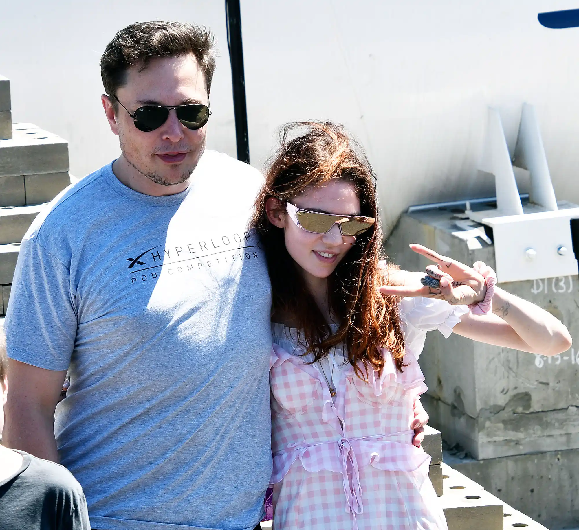 Grimes goes bankrupt due to custody dispute with Elon Musk 3 Grimes goes bankrupt due to custody dispute with Elon Musk