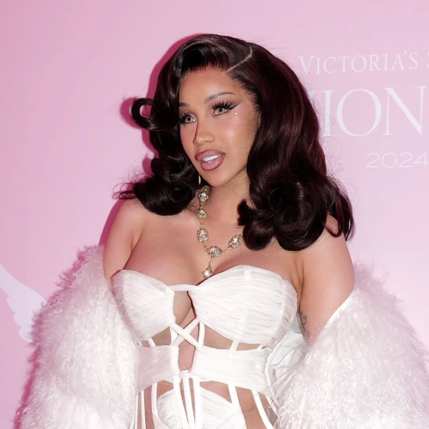 Cardi B Cancels ONE MusicFest Performance Due to Medical Emergency 3 Cardi B Cancels ONE MusicFest Performance Due to Medical Emergency