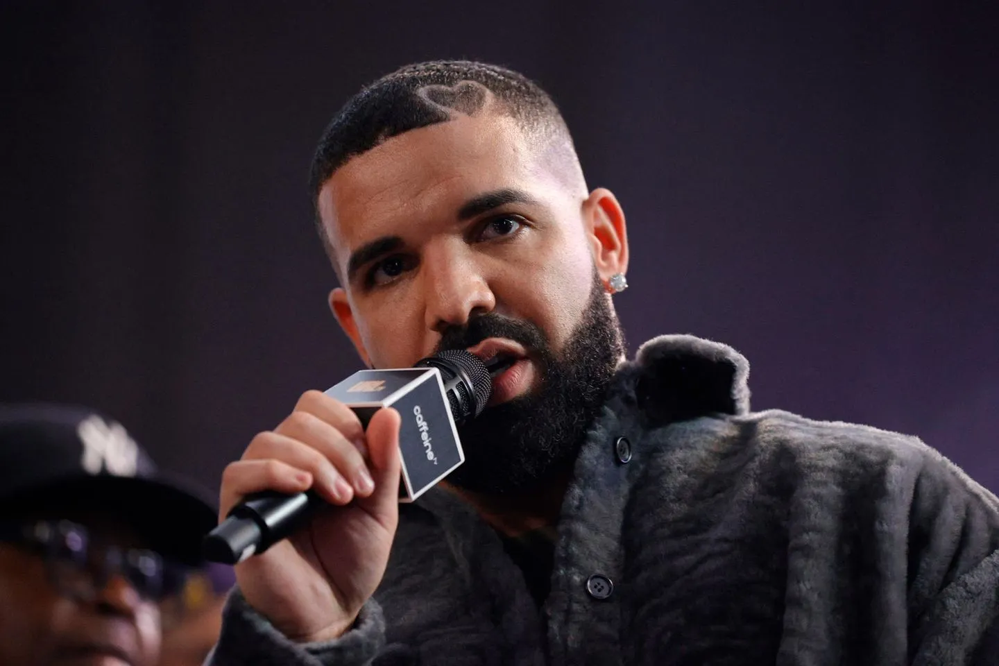 Is Drake the Fakest Rapper in Rap? Here's Why Some People Think So. 