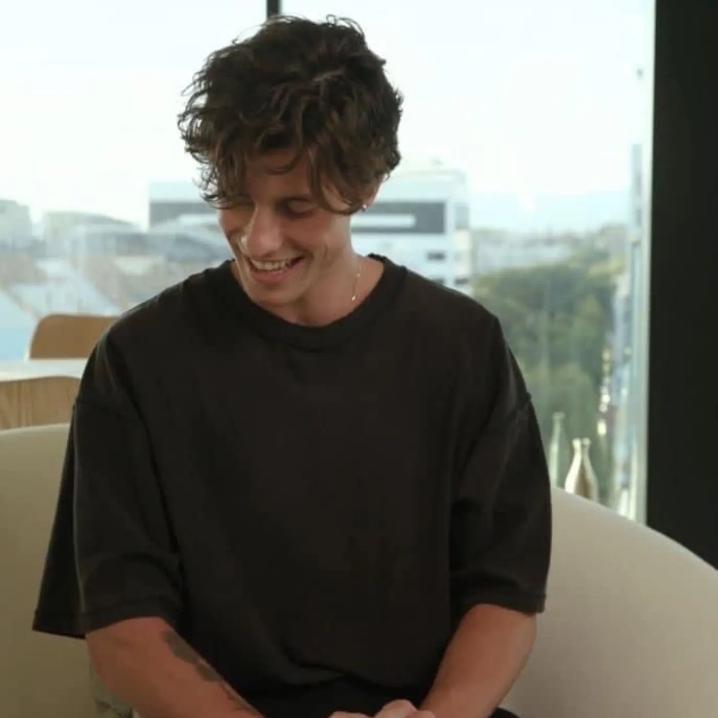 Shawn Mendes Looks at Love and Loss 3 Shawn Mendes Looks at Love and Loss