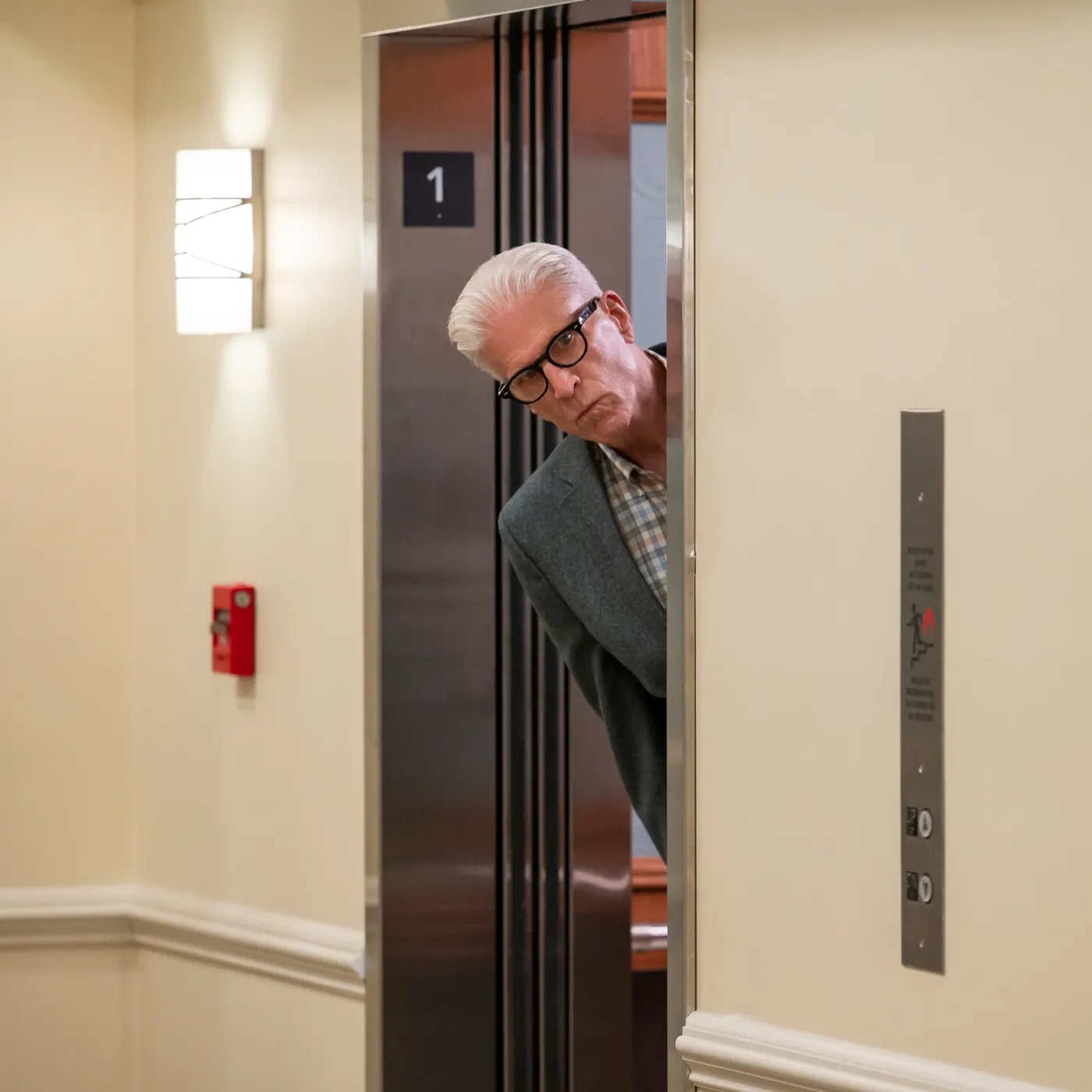 Review: Ted Danson's 'A Man on the Inside' Fails to Make an Impact
