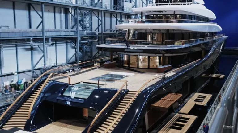 Bill Gates spends 650 million dollars for fun but still has to protect the environment 2 Bill Gates spends 650 million dollars for fun but still has to protect the environment