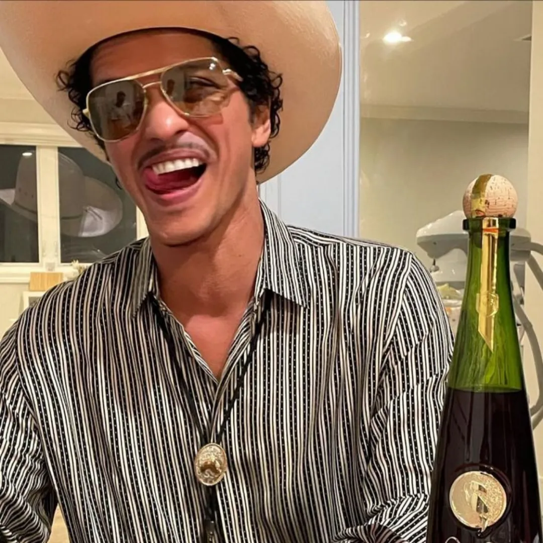 The following melody from Bruno: "I hope every step you take will be filled with laughter like the first days of your life." show his joy over...