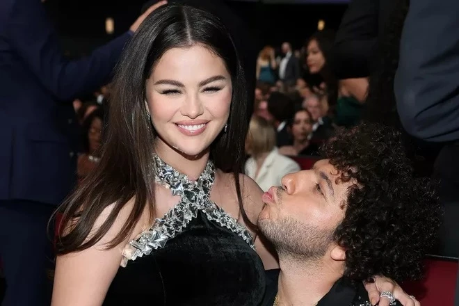 Selena and Blanco’s Big News: Baby on the Way and Fans Are Over the Moon! 3 Selena and Blanco’s Big News: Baby on the Way and Fans Are Over the Moon!