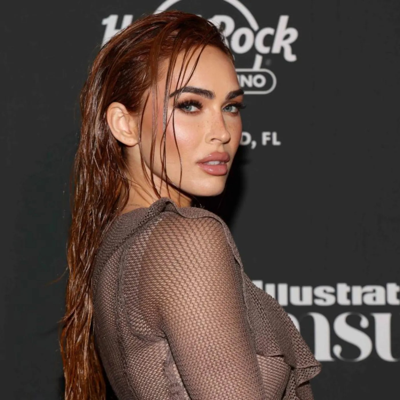 “Too Much or Just Right?” Megan Fox Pushes Maternity Fashion Boundaries