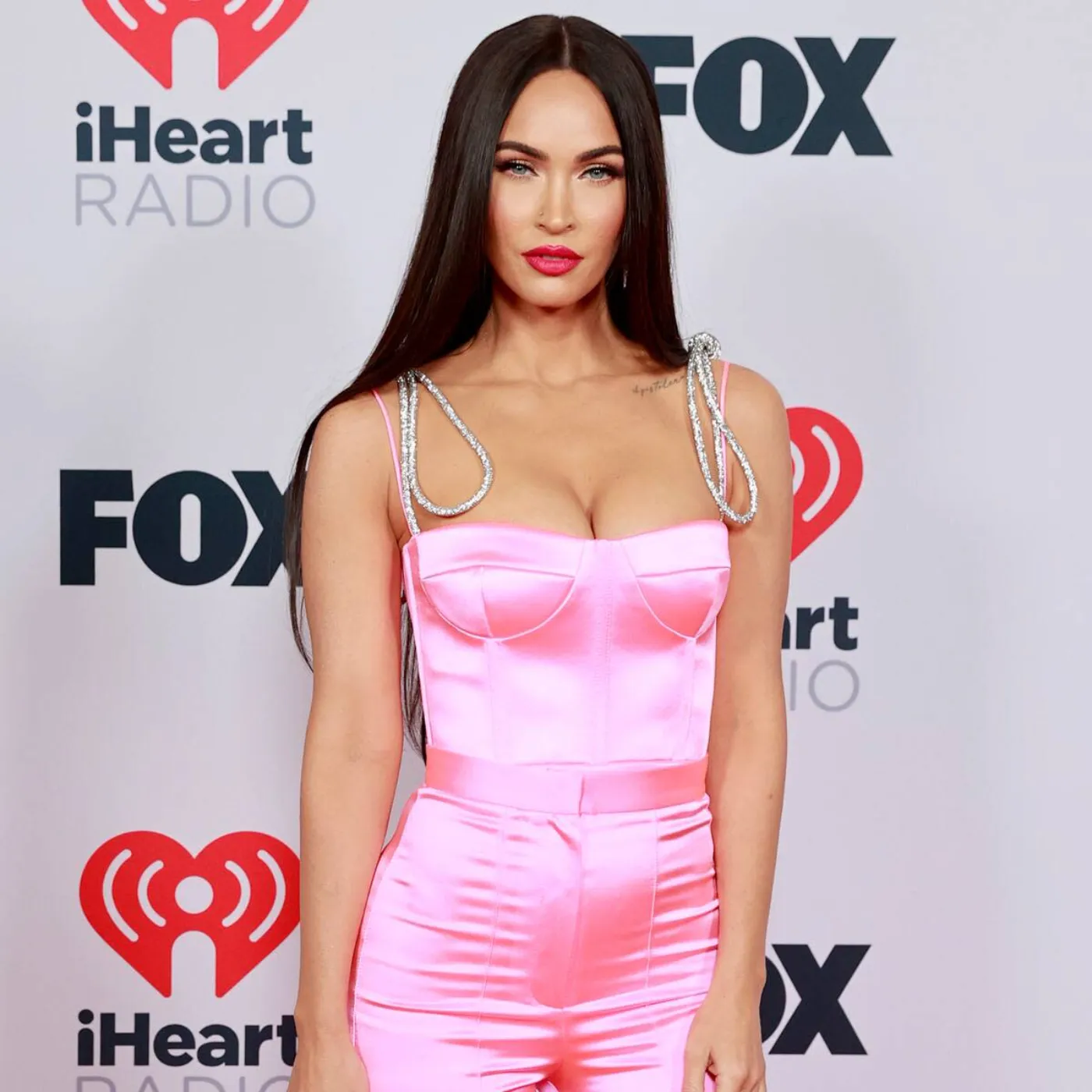 Fans are buzzing! Megan Fox's latest appearance hints at a major career move 3 Fans are buzzing! Megan Fox's latest appearance hints at a major career move