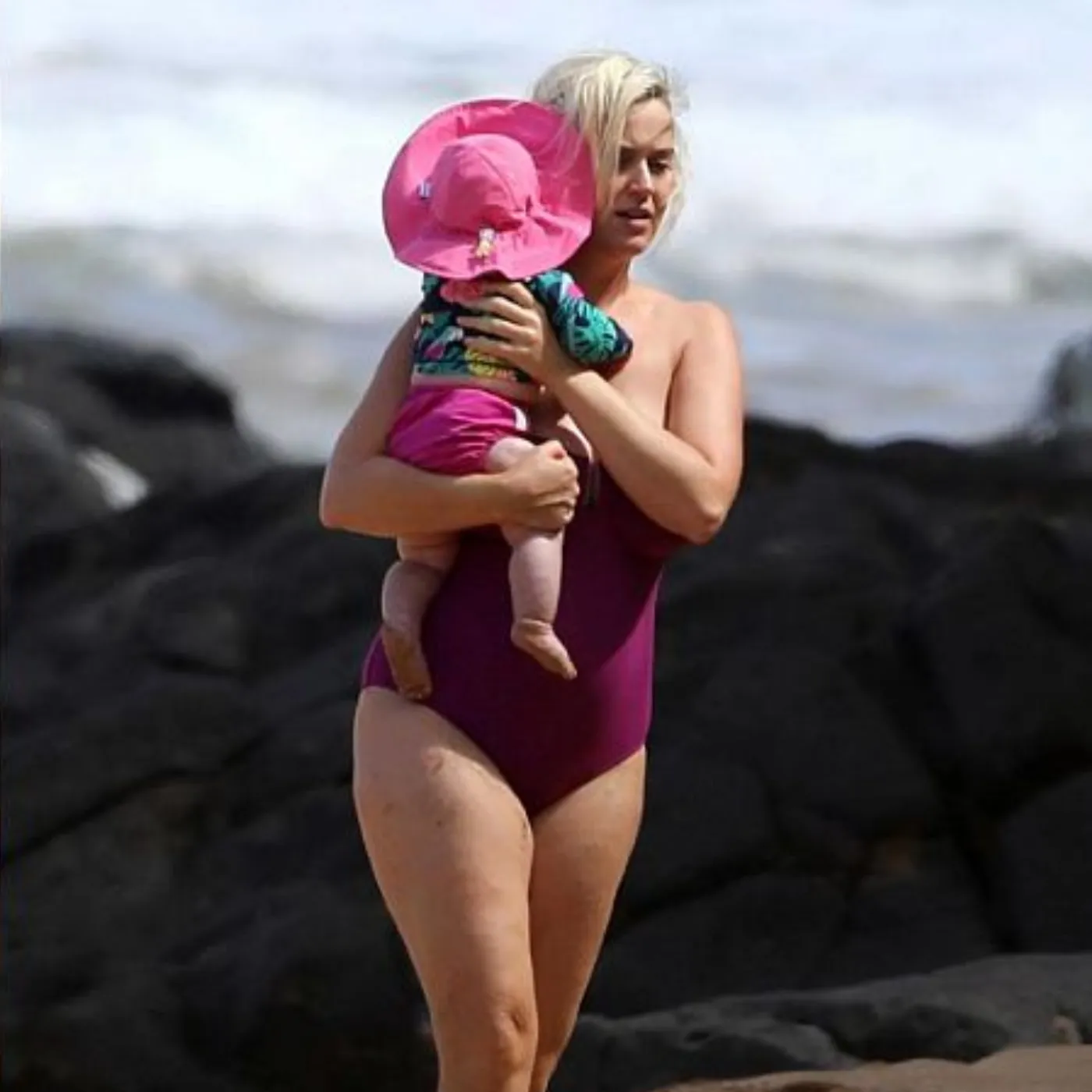 Is Katy Perry Using Her Baby for Publicity? Fans Are Starting to Wonder 3 Is Katy Perry Using Her Baby for Publicity? Fans Are Starting to Wonder