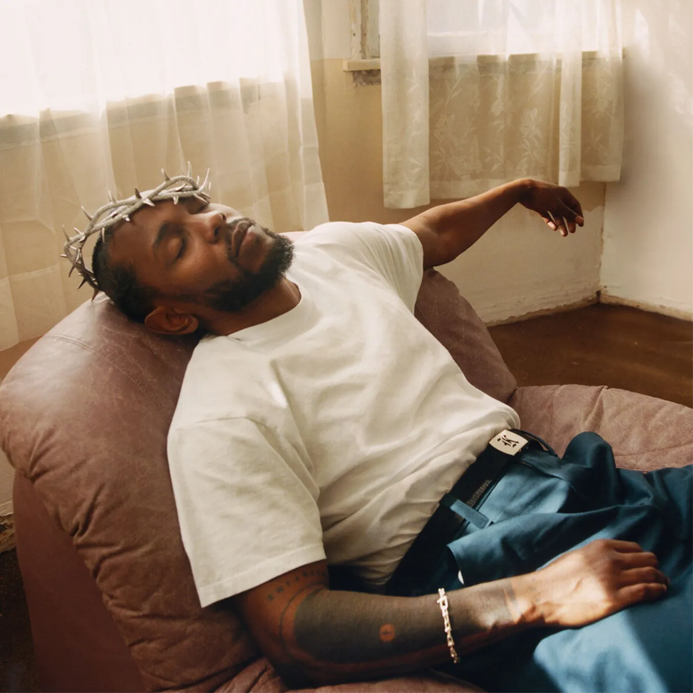 Kendrick Lamar's surprising attitude when accused by Drake makes angry fans admire 2 Kendrick Lamar's surprising attitude when accused by Drake makes angry fans admire