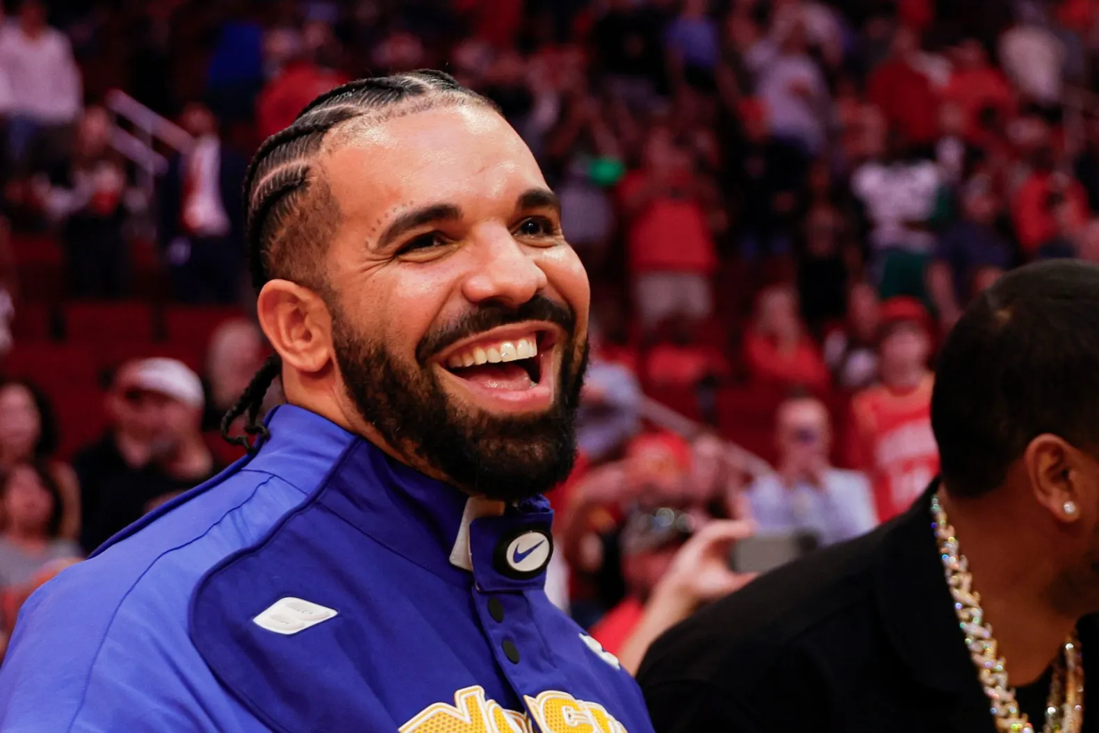 Drake Fires Back at Steve Lacy—The Diss Track Showdown He Didn’t See Coming. 