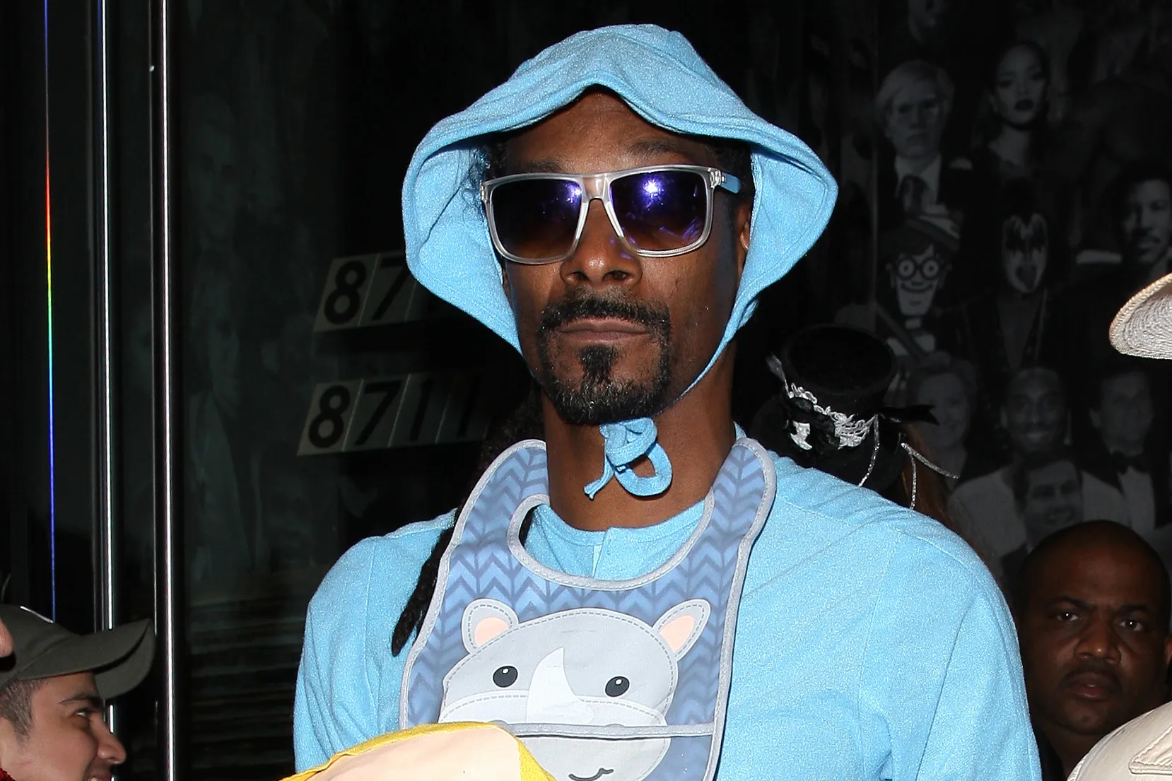 Snoop Dogg's unique Thanksgiving costume
