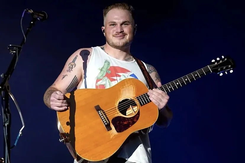 Drama Explodes at the Concert: Zach Bryan Speaks Out After Fan Storms the Stage! 3 Drama Explodes at the Concert: Zach Bryan Speaks Out After Fan Storms the Stage!