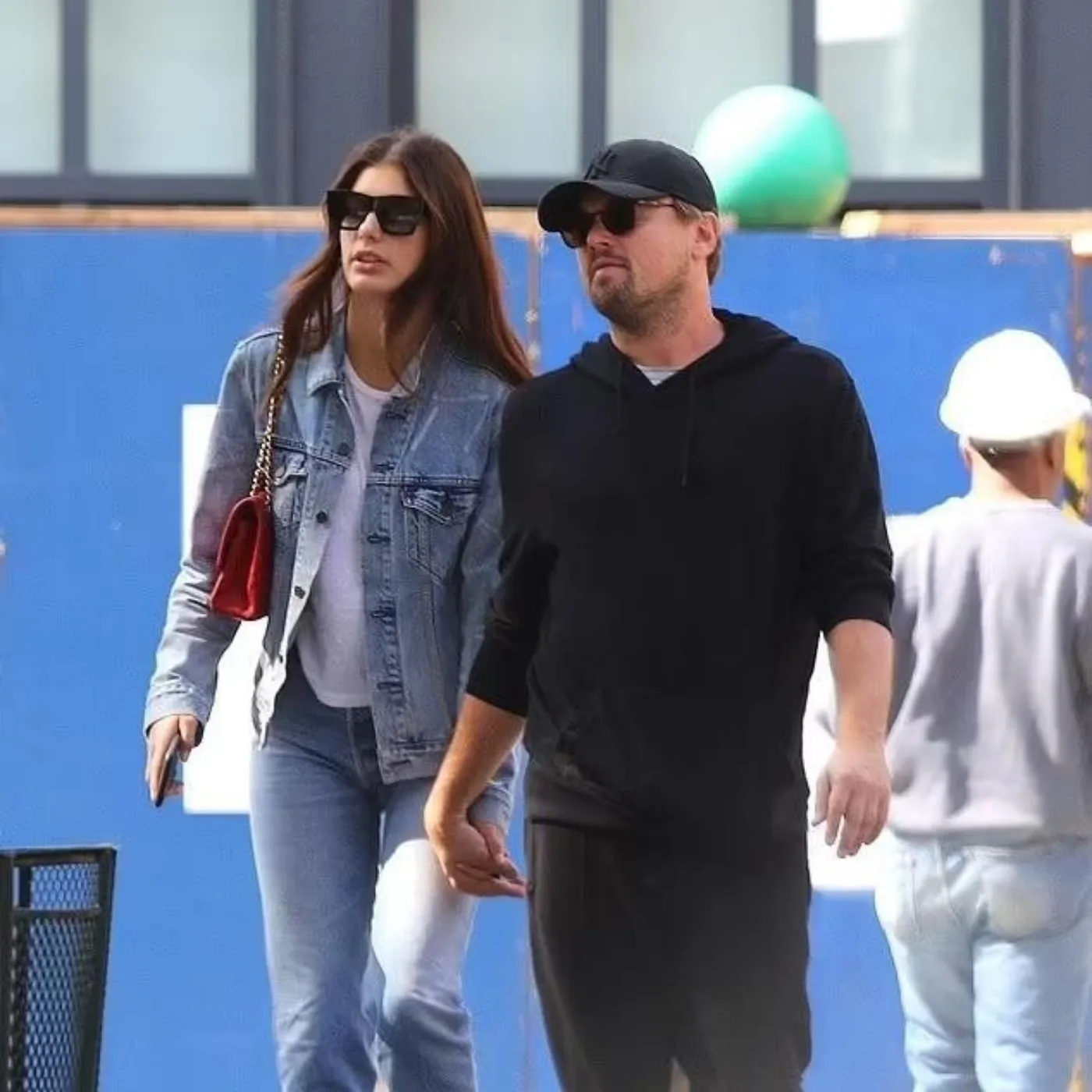 The Real Reason Leonardo DiCaprio Didn’t Get Engaged to His Girlfriend After a Long-Term Relationship 2 The Real Reason Leonardo DiCaprio Didn’t Get Engaged to His Girlfriend After a Long-Term Relationship