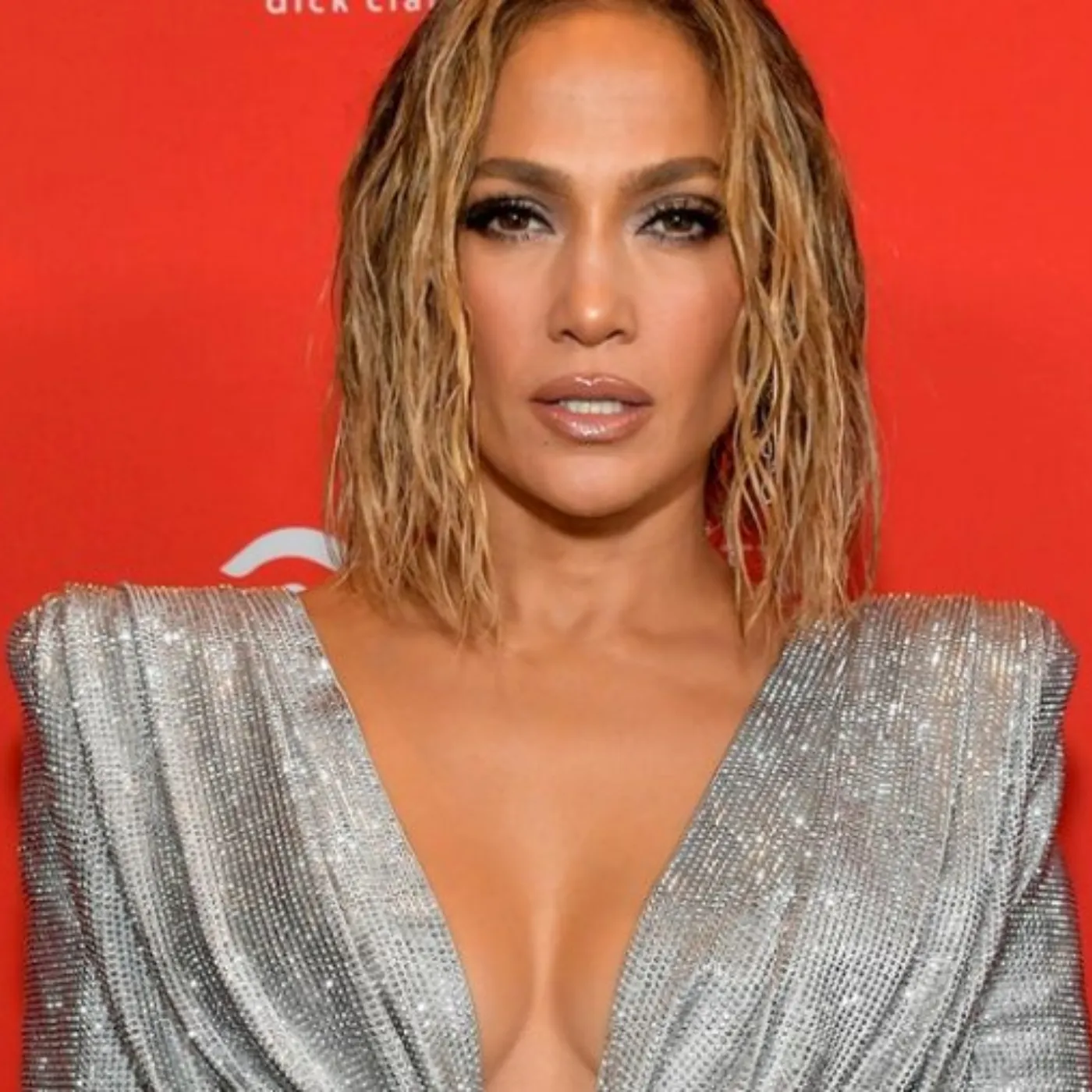 The Hidden Side of Jennifer Lopez: Secrets, Struggles, and Scandals Unveiled