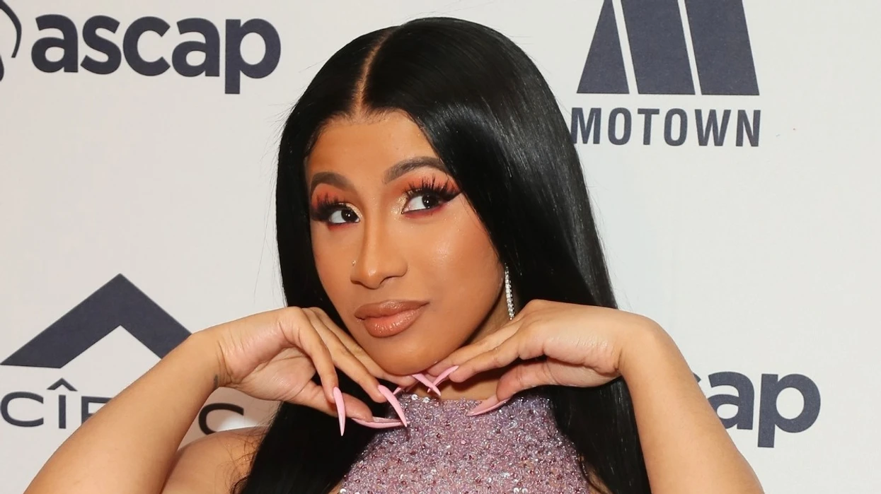 Shock: Cardi B Hospitalized Emergency and Misses Major Festival – What Did She Have to Endure? 3 Shock: Cardi B Hospitalized Emergency and Misses Major Festival – What Did She Have to Endure?