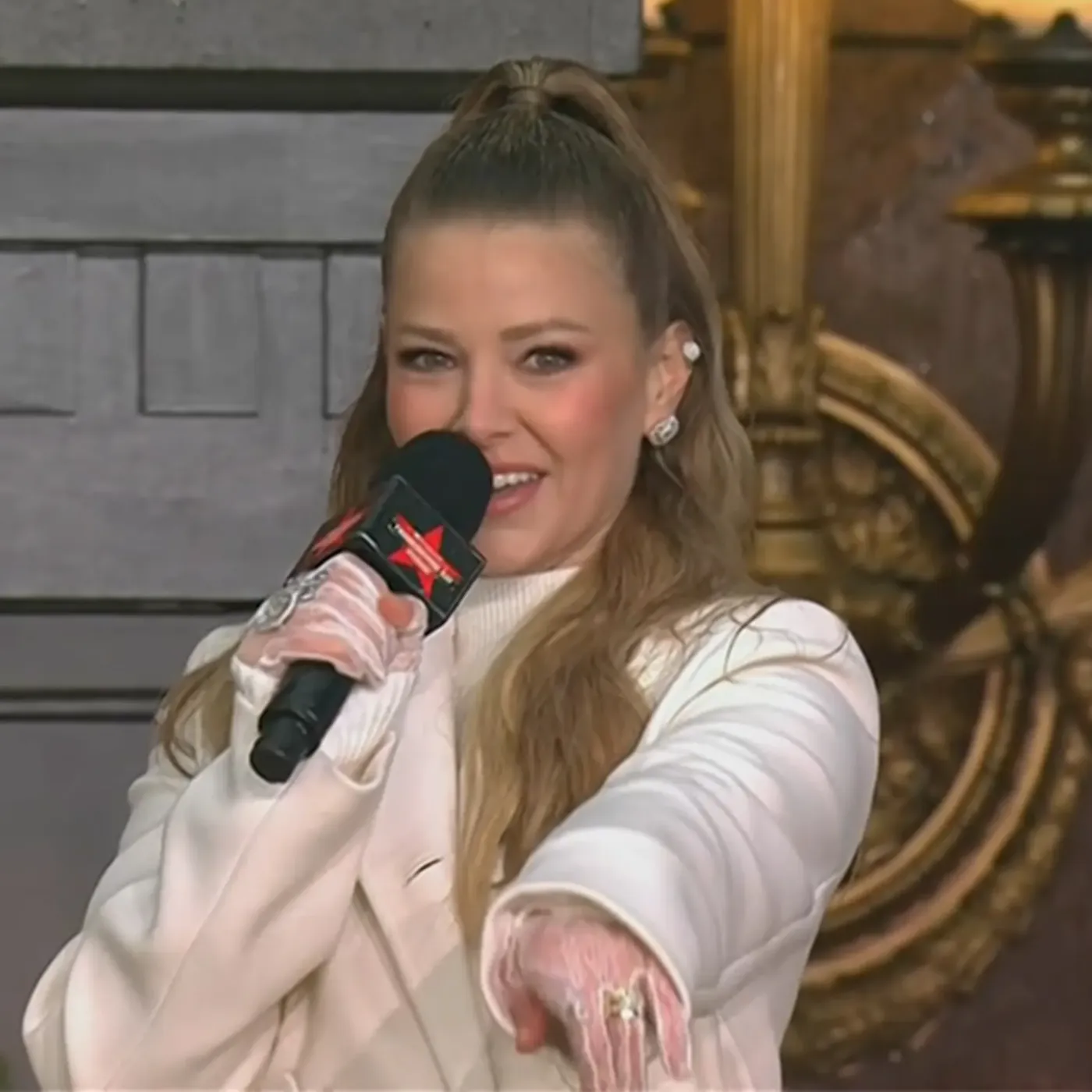 Ariana Madix Sings at Macy’s Thanksgiving Day Parade Following Exciting ‘Vanderpump Rules’ Recasting