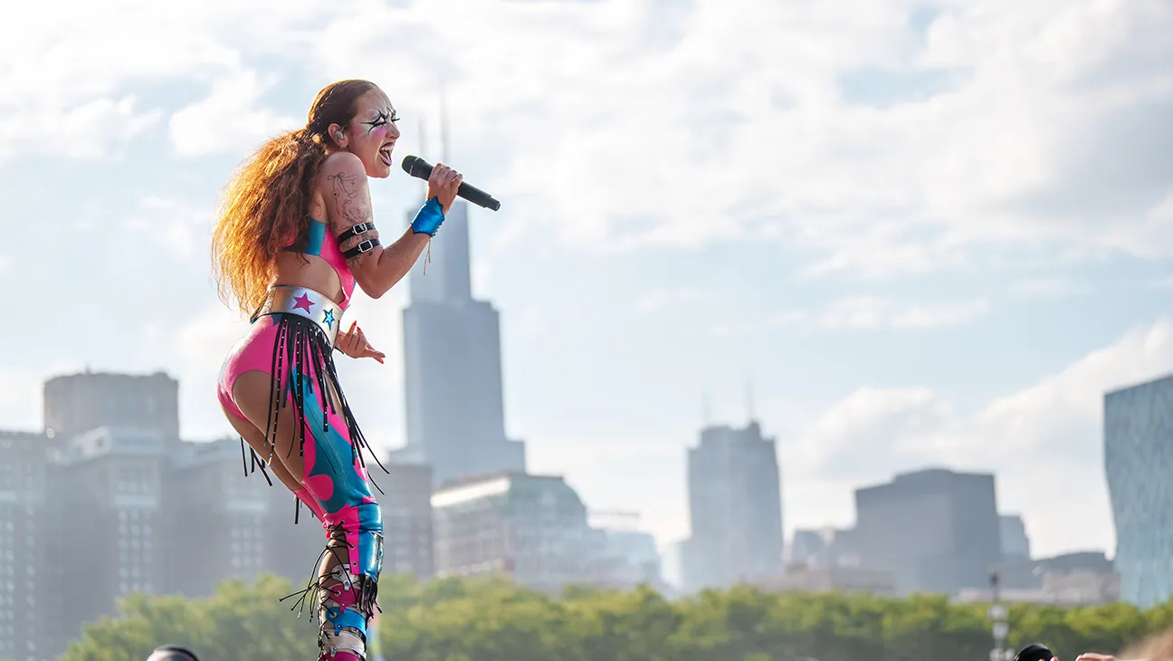 From Staircase Slip to Window Scare: Chappell Roan’s Shocking Incident