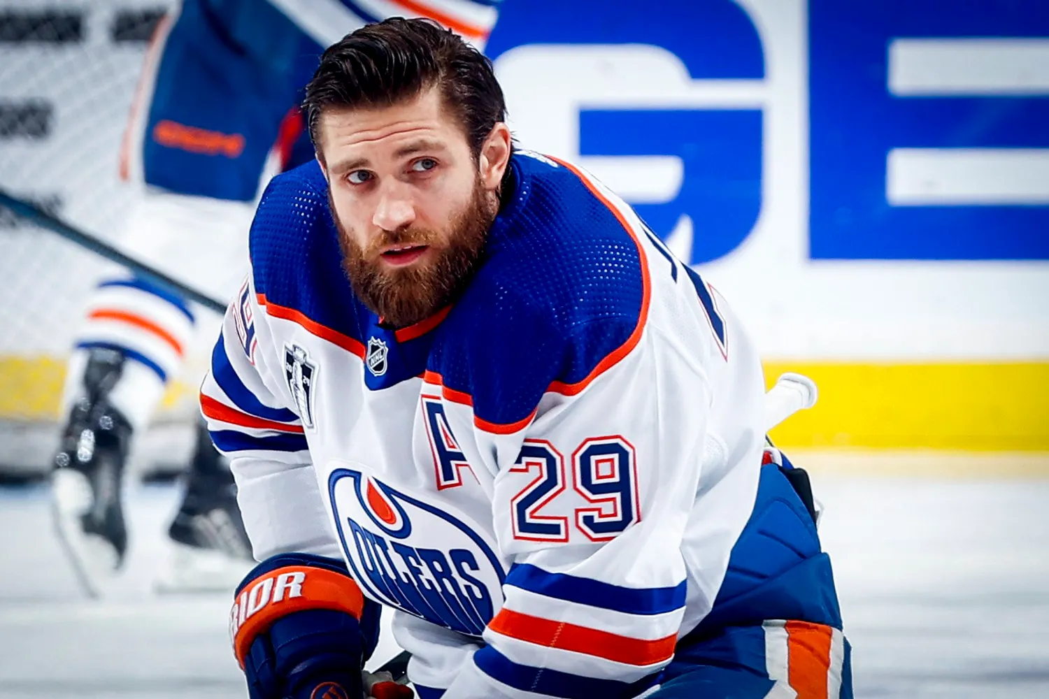 Leon Draisaitl Scores Late, Extends Point Streak to 13, Helps Oilers Beat Ducks 3 Leon Draisaitl Scores Late, Extends Point Streak to 13, Helps Oilers Beat Ducks