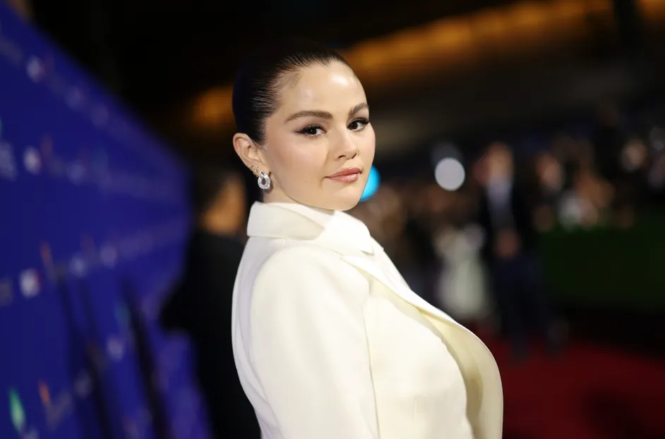 Post-Golden Globes Drama, Selena Gomez asked to take a photo with Timothée Chalamet but Kylie Jenner said no 2 Post-Golden Globes Drama, Selena Gomez asked to take a photo with Timothée Chalamet but Kylie Jenner said no