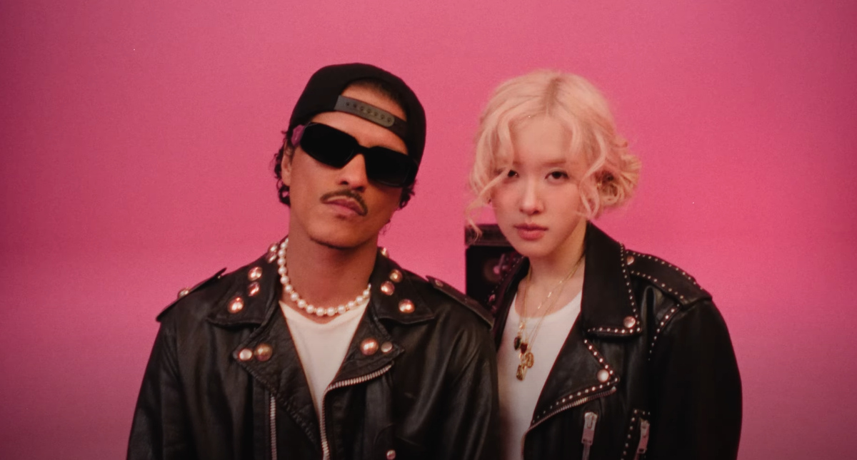 APT Rosé and Bruno Mars reach 700 million views, surpassing PSY to create a new era of Kpop