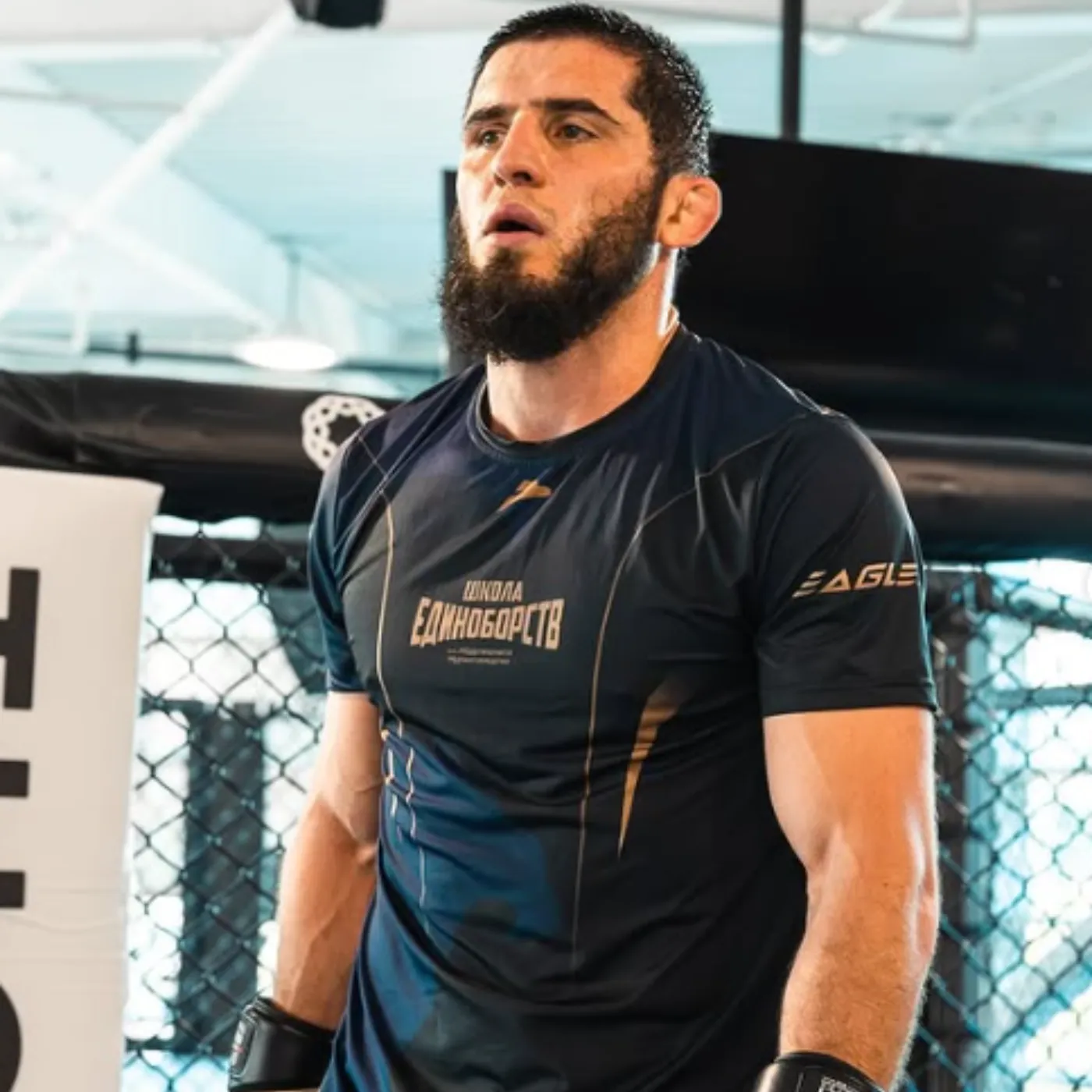 Tsarukyan Challenges Makhachev Don't Think About Victory, Think About Escape 3 Tsarukyan Challenges Makhachev Don't Think About Victory, Think About Escape