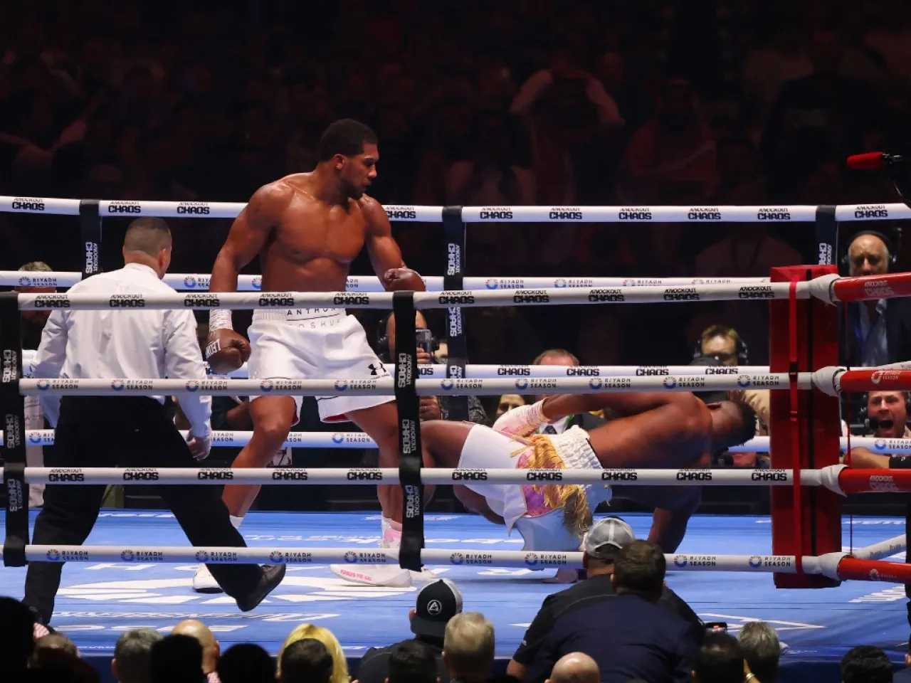 Joshua defeats Ngannou with brutal second-round KO - RTHK