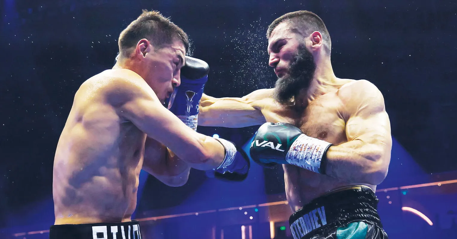 Roy Jones Jr tiết lộ bảng điểm chính xác của Artur Beterbiev vs Dmitry Bivol: "Đó là cách tôi nghĩ" - Seconds Out