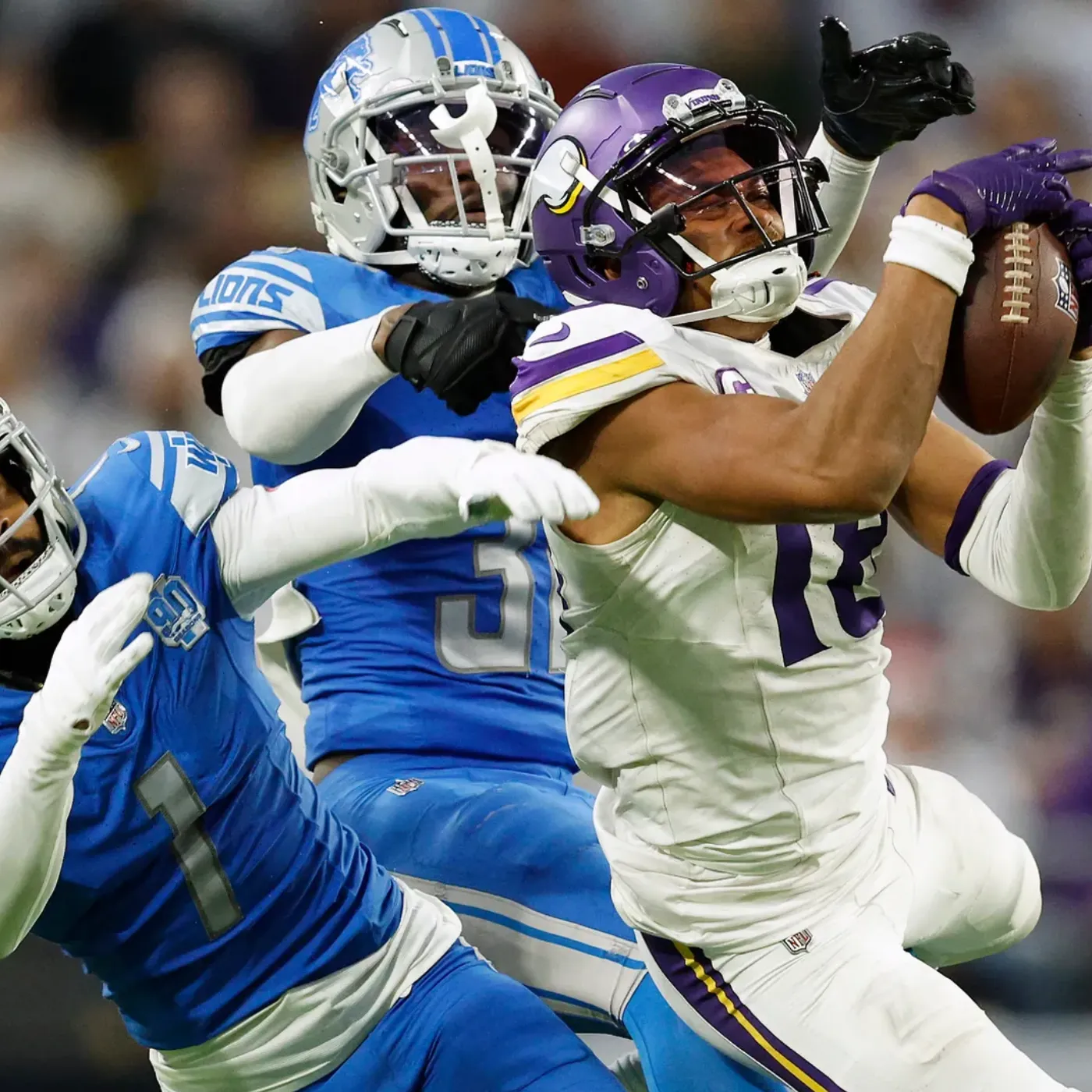 Vikings' Justin Jefferson Makes History in First Half vs Lions