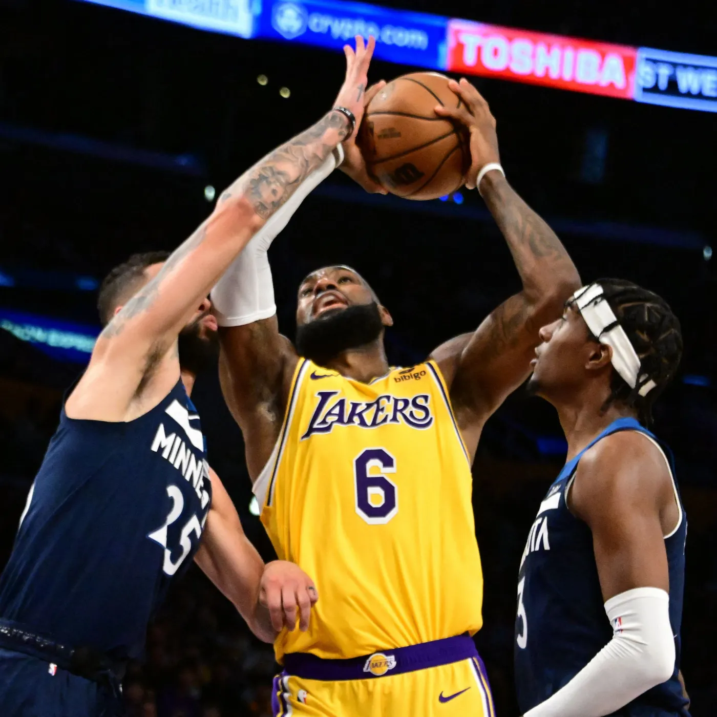 LeBron James Steals the Spotlight with Timeout Drama Against Rockets 3 LeBron James Steals the Spotlight with Timeout Drama Against Rockets