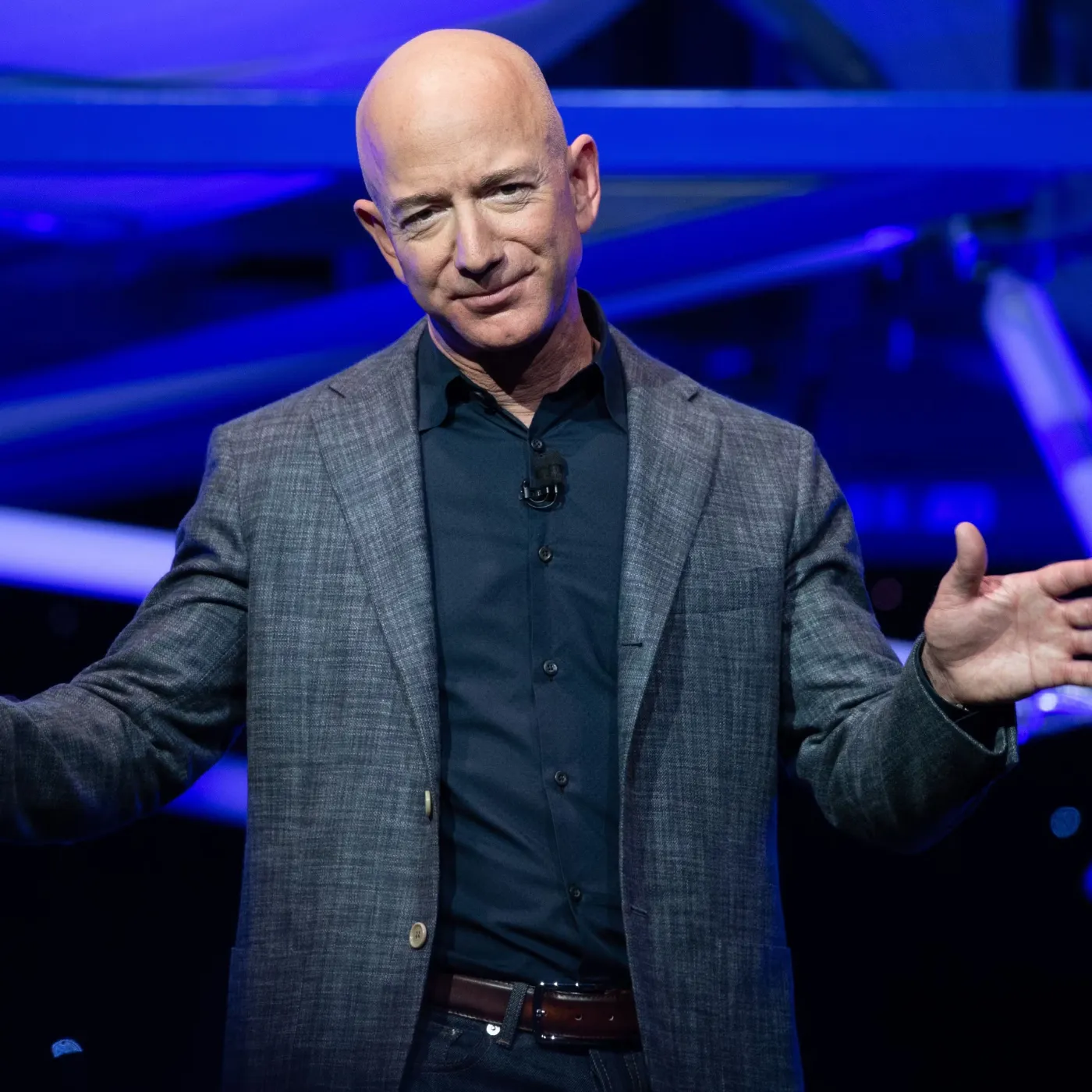 Jeff Bezos and Elon Musk Clash in a $630 Billion Galactic Battle!