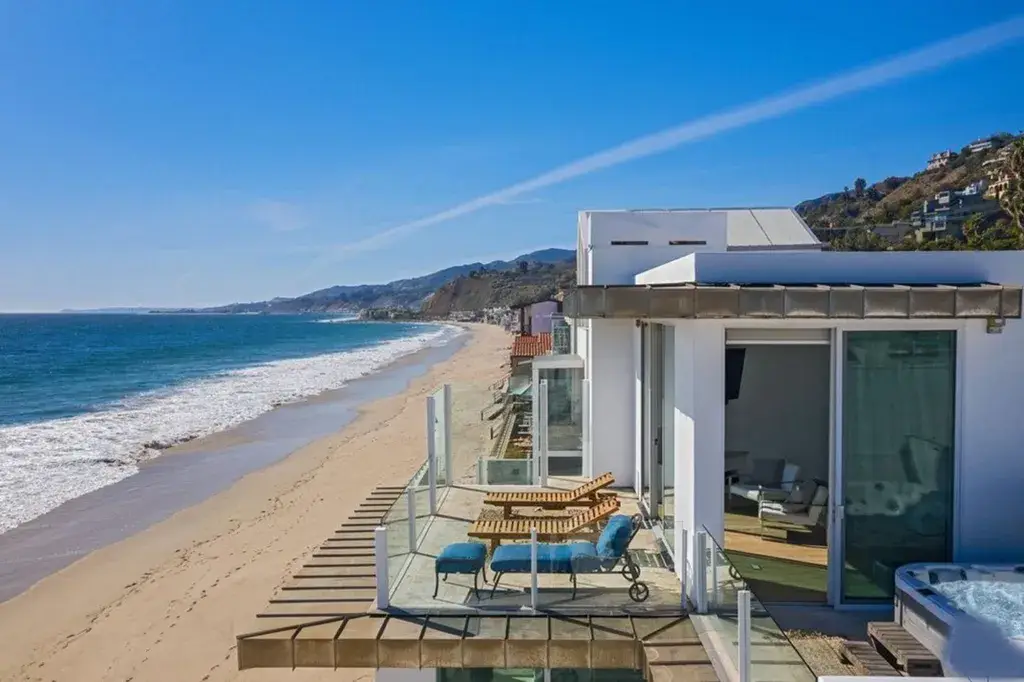 Paris Hilton’s Malibu Beach Home Destroyed in California Wildfires