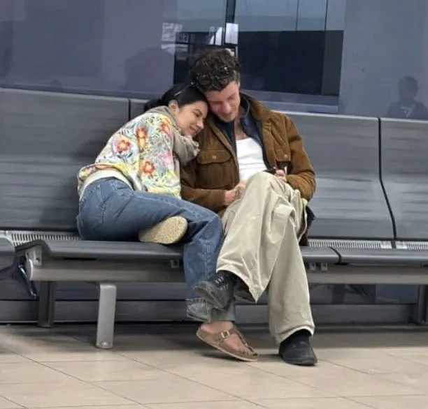 Shawn Mendes passionately kisses his new 10X cat lover after Camila Cabello publicly revealed her rich boyfriend