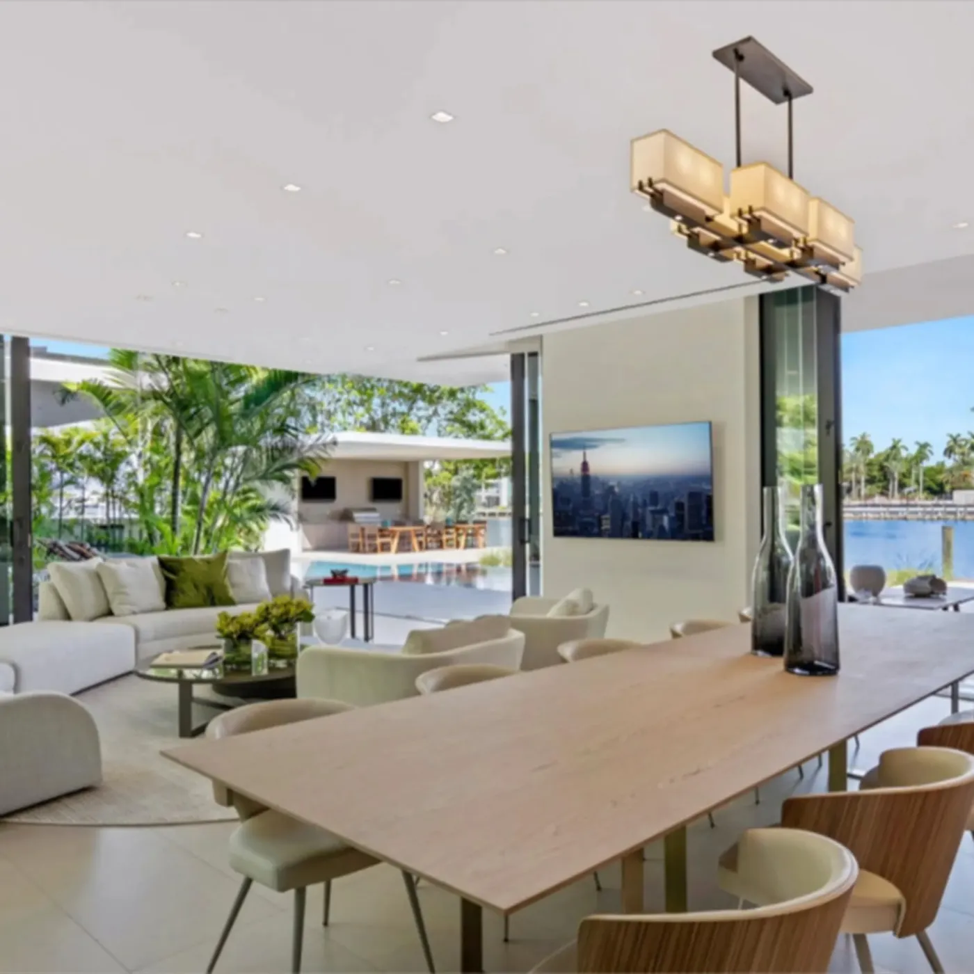 The Mansion That’s Turning Heads in Miami—Lil Wayne’s $17 Million Gem