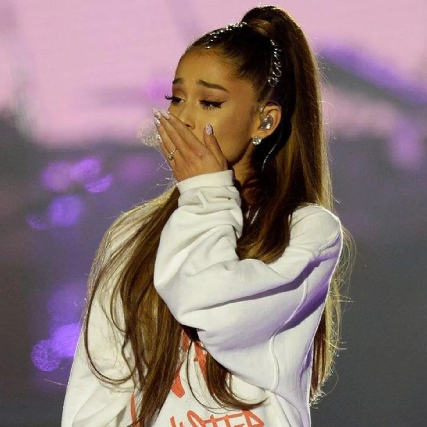 After the Fired Forest of Hollywood Area, Is Ariana Grande Impacted with Breaking All Things 2 After the Fired Forest of Hollywood Area, Is Ariana Grande Impacted with Breaking All Things