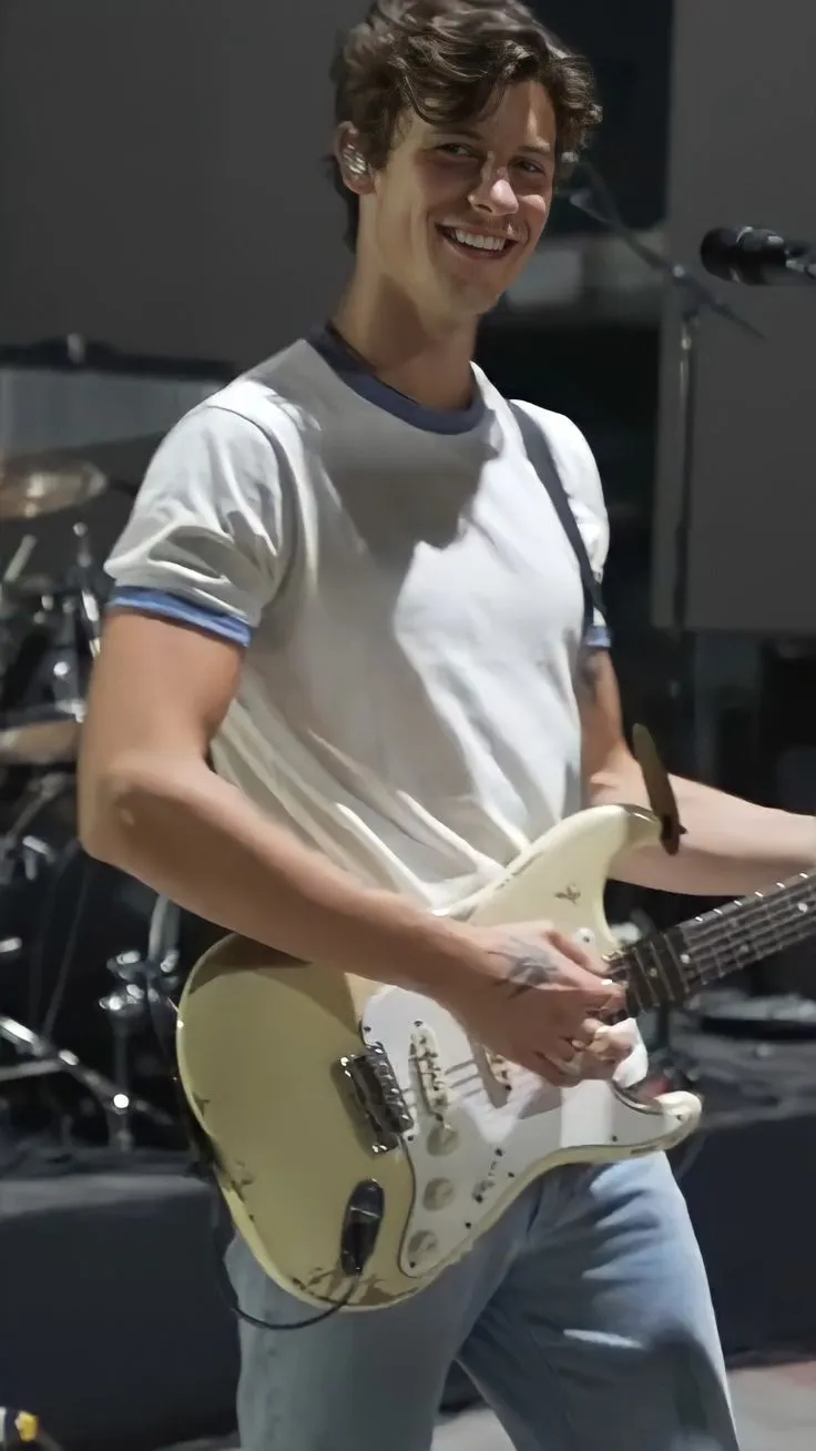 The Real Reason Shawn Mendes Spoke Out About 'Rainbow Relationship' Rumors!