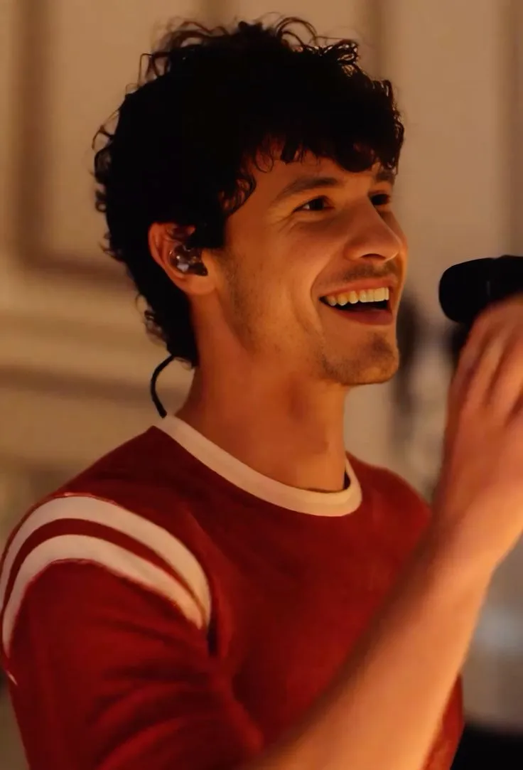 Shawn Mendes Disses Women: Is This the Most Controversial Statement of His Career? 3 Hình ảnh Ghim câu chuyện