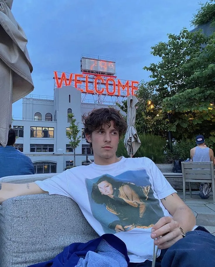 Shawn Mendes' Desperate Spiral: Cringe-Worthy Music, Embarrassing Stunts, and Furious Fans 4 Shawn Mendes' Desperate Spiral: Cringe-Worthy Music, Embarrassing Stunts, and Furious Fans