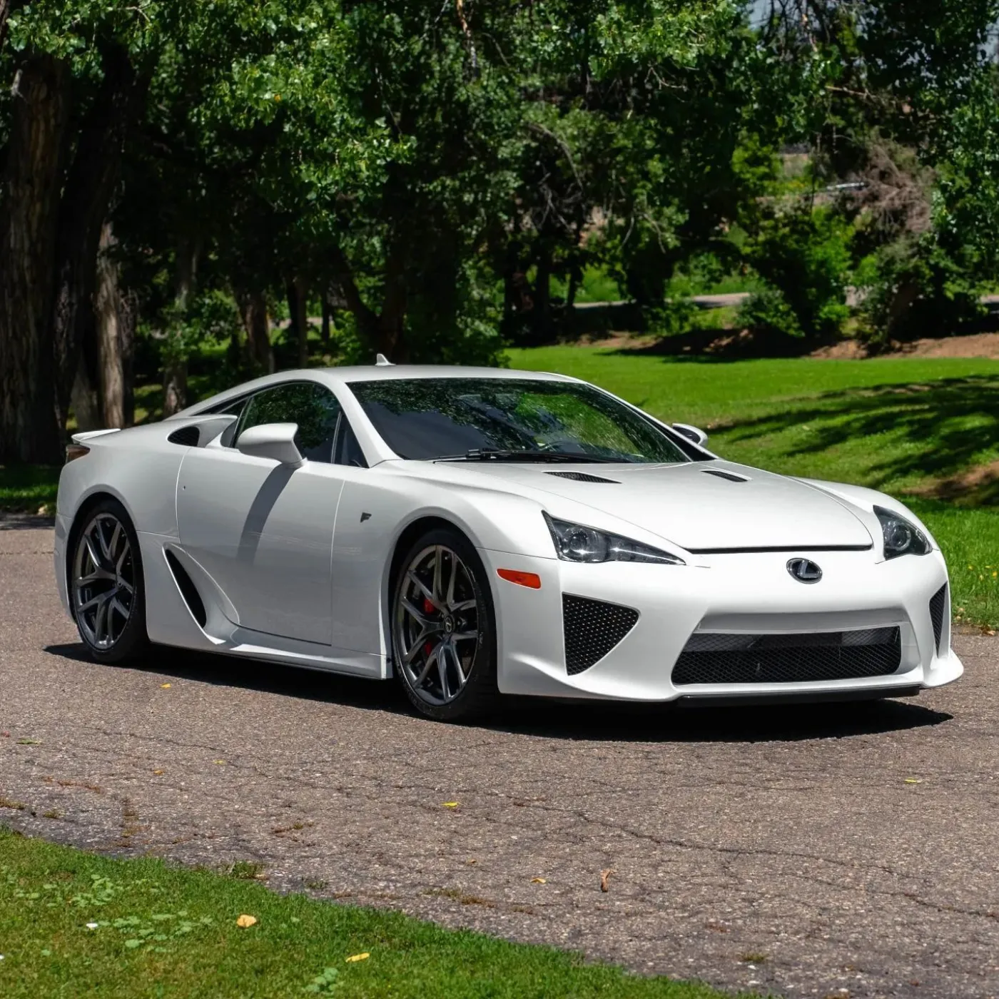 Larry Ellison’s $1 Million Lexus LFA Sends Shockwaves Through the Automotive World