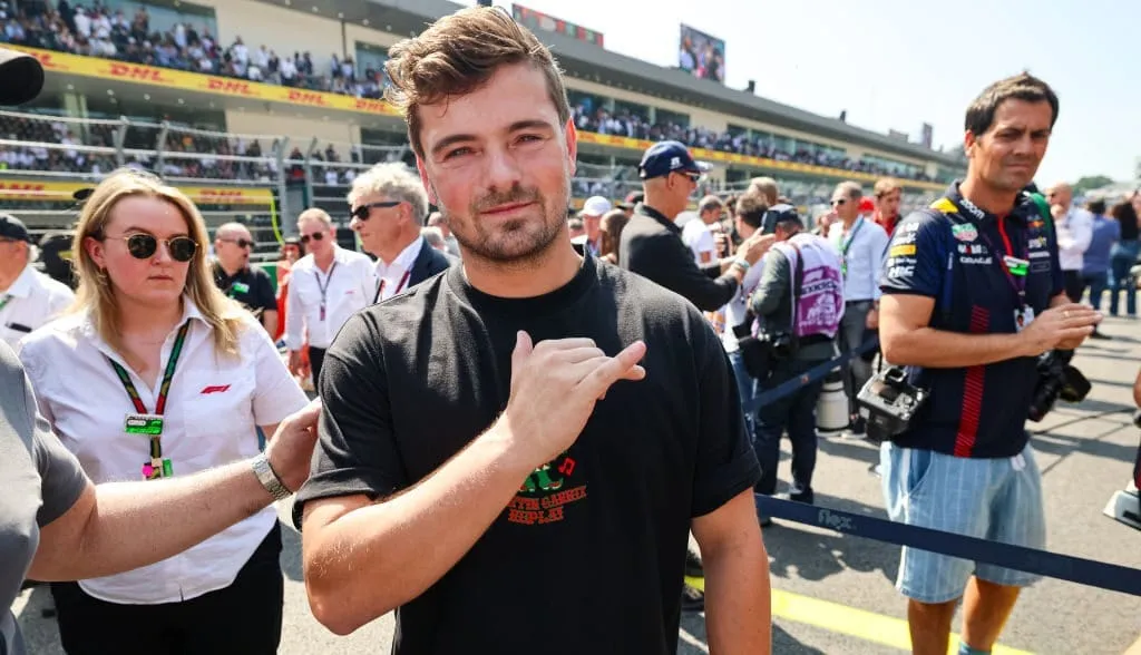 The Truth Behind Lando Norris' Nose Injury Revealed by DJ Martin Garrix -  Grandprixnews.com