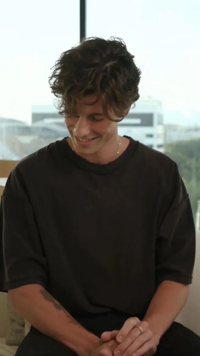 Shawn Mendes Shatters Dating Norms: ‘I Don’t Date Women’—But Is There More to the Story? 2 Shawn Mendes Shatters Dating Norms: ‘I Don’t Date Women’—But Is There More to the Story?