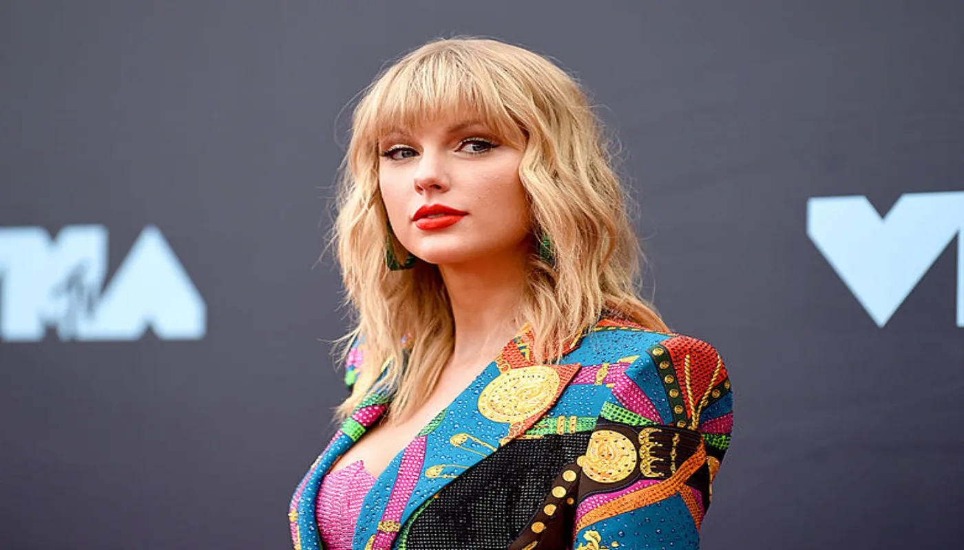 Taylor Swift Fans Face Backlash For ‘Creepy’ Speculation Regarding Construction at Her Home