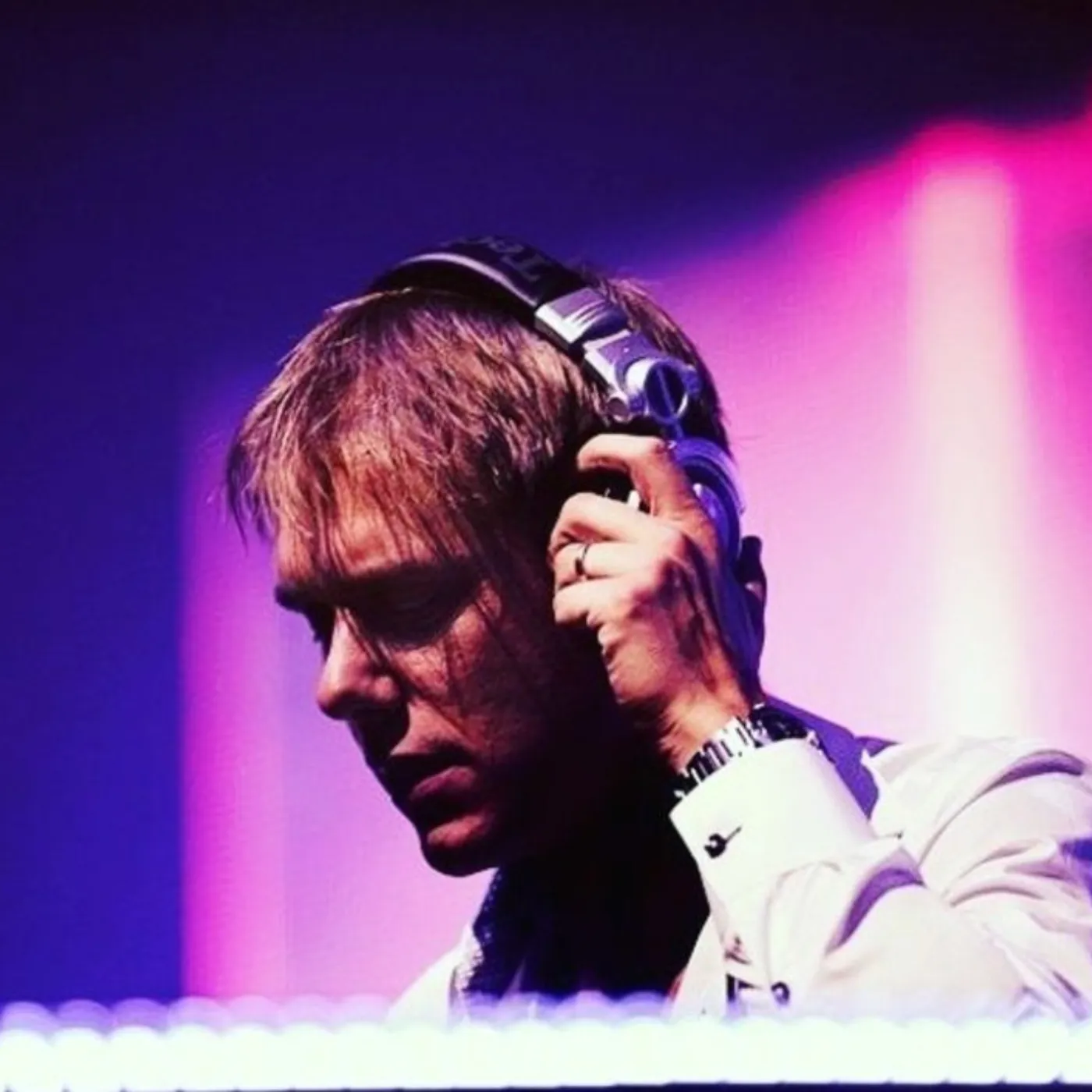 Armin van Buuren Joins Forces with David Guetta for an Epic Showdown at Tomorrowland 2025