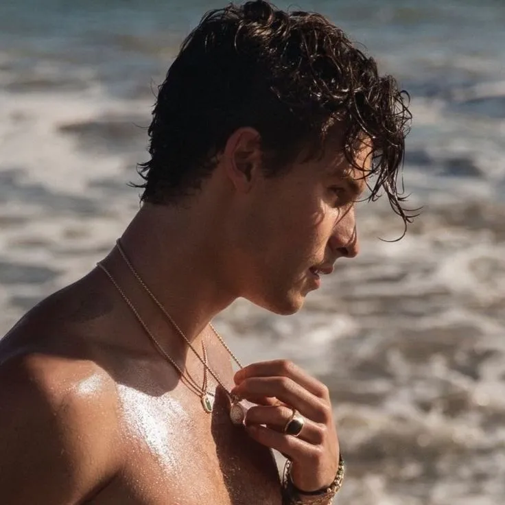 Shawn Mendes: Dating a Fighter, Yet Still Chasing Another Man – Why Can’t He Commit?