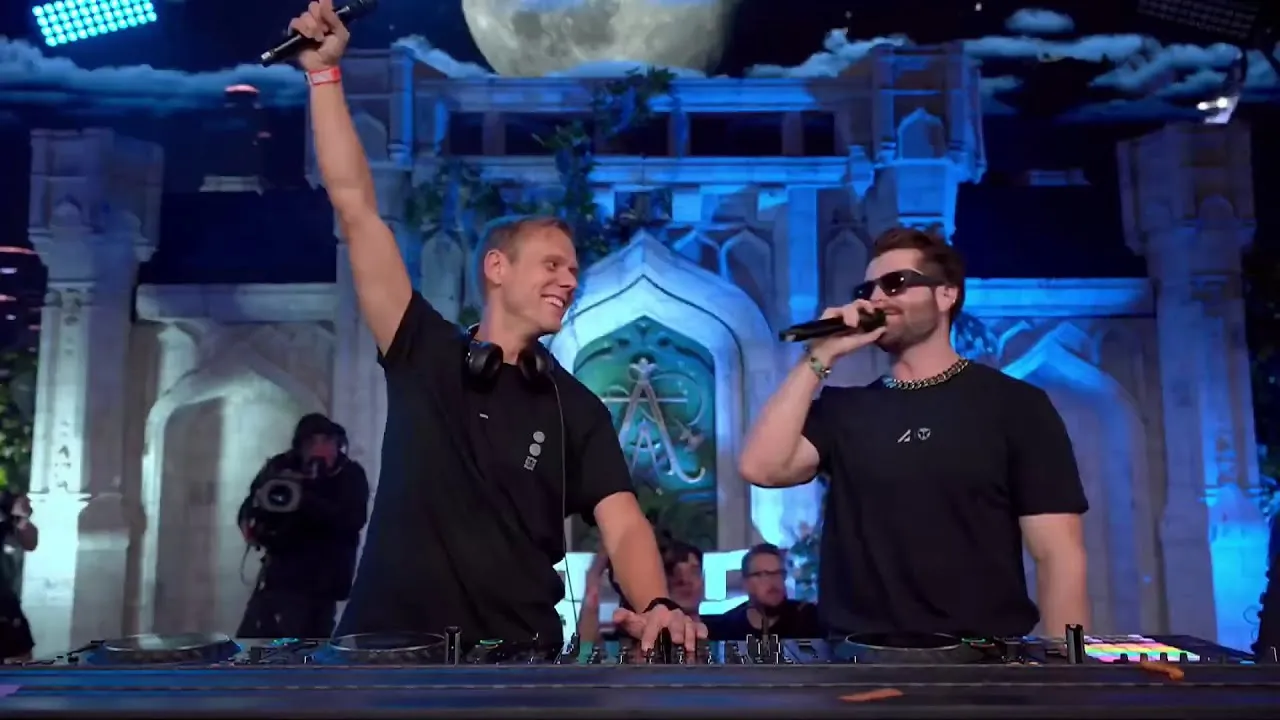 Armin van Buuren & ALOK plays "Euphoria" | Live at Tomorrowland Brasil 2024  - YouTube