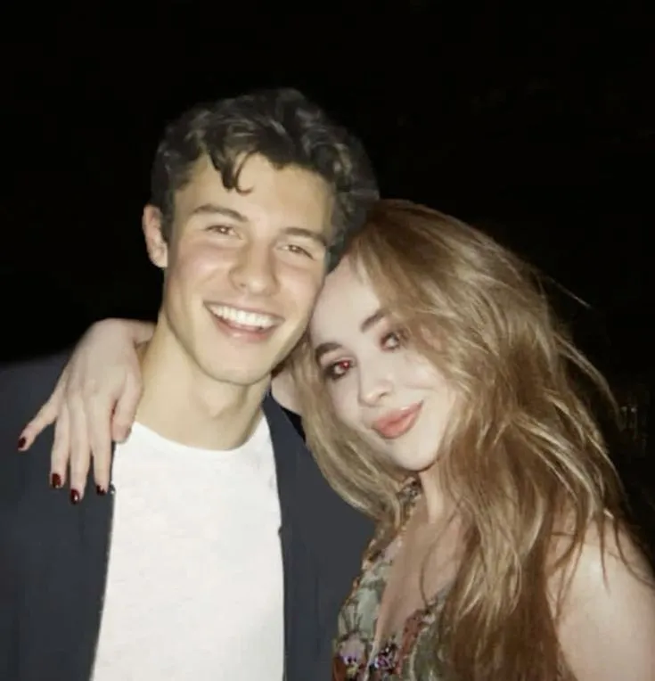 H&igrave;nh ảnh Ghim c&acirc;u chuyện