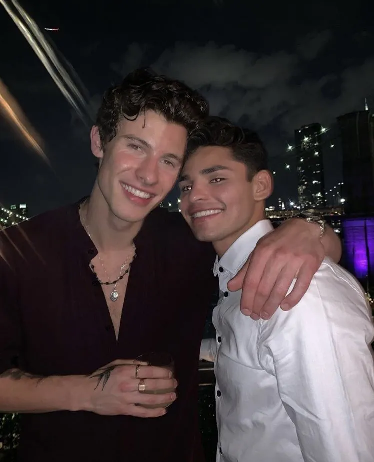 [Shawn Mendes&rsquo; &lsquo;Boyfriend&rsquo; Drama] Ryan Garcia or Charlie Puth to Blame?