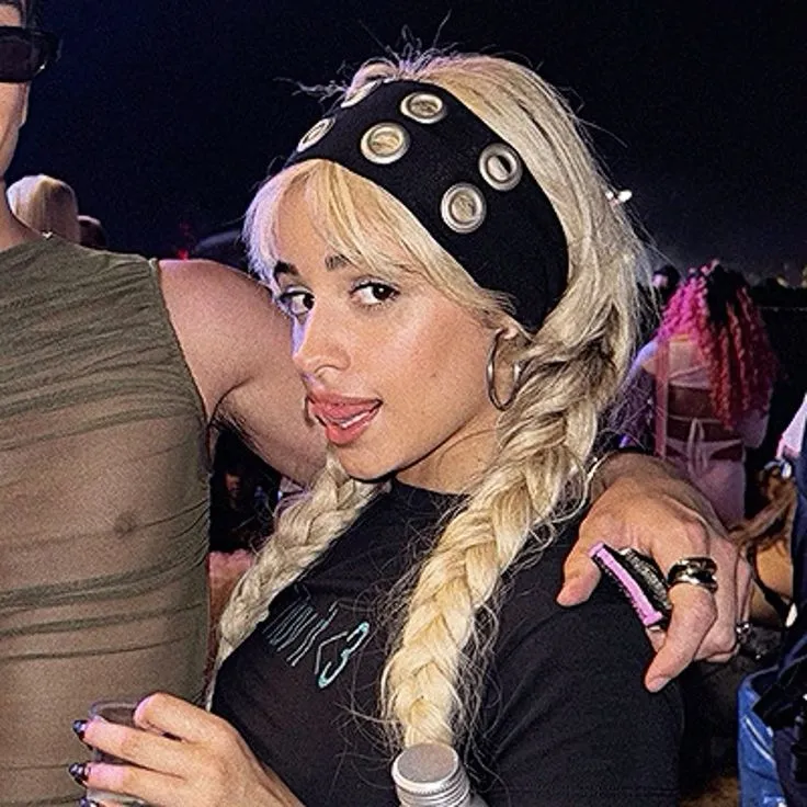 Camila Cabello’s Latest Move Shocks Fans: Is She Going Too Far? 3 Hình ảnh Ghim câu chuyện