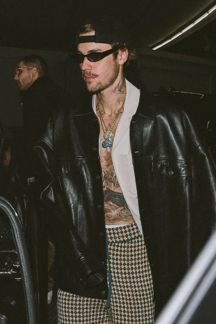 Justin Bieber Cuts Off Contact With Father-in-Law. What's Going On Behind The Scenes?