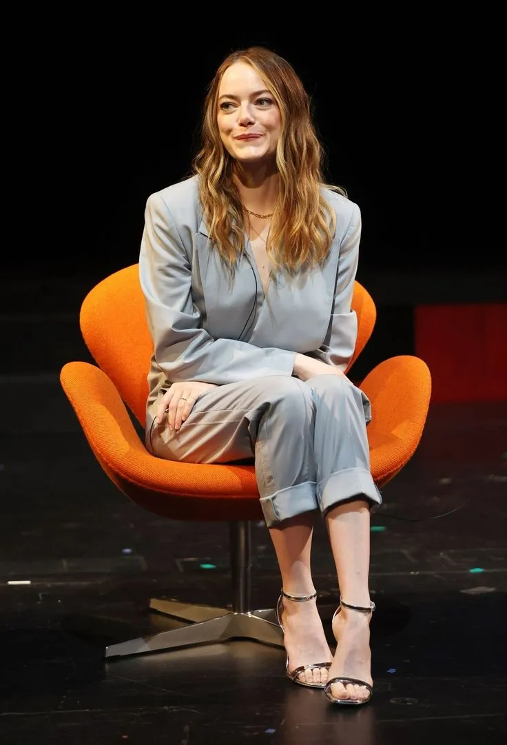 "Revealed: Emma Stone's True Thoughts on Her Co-Stars – You Won’t Believe What She Really Thinks!"